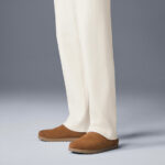 Alo Slipper Sherpa Recovery 'Saddle/Ivory' - Image 6